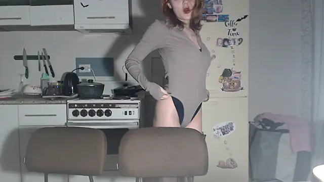 SolarAdrienne online show from 03-10-26, 09:42