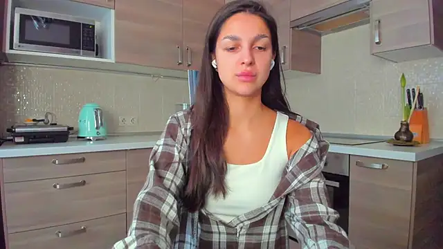 Snapshot of AngelGabe chatting on 02-27-26, 09:31 AngelGabe online show from 02-27-26, 09:31