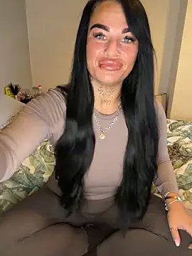 Snapshot of Darkfantisyx chatting on 02-22-26, 04:16 Darkfantisyx online show from 02-22-26, 04:16