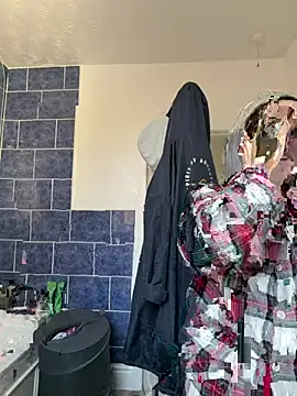 Darkfantisyx online show from 04-21-26, 12:00