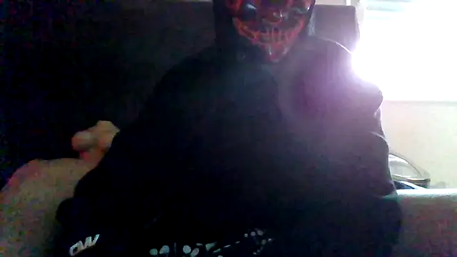 Blackklu online show from 03-31-26, 03:34