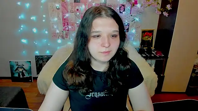 Snapshot of Kate_Acid chatting on 05-27-26, 02:08 Kate Acid online show from 05-27-26, 02:08