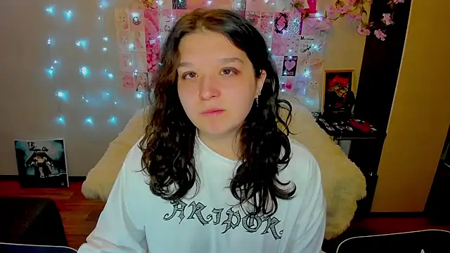 Snapshot of Kate_Acid chatting on 06-01-26, 11:39 Kate Acid online show from 06-01-26, 11:39