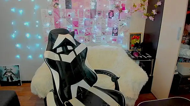 Snapshot of Kate_Acid chatting on 06-11-26, 03:04 Kate Acid online show from 06-11-26, 03:04