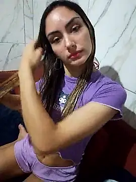 Larinhacat online show from 03-14-26, 02:06