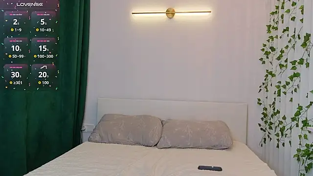 Eva Leen online show from 03-19-26, 09:24