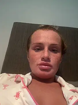 jadey19x online show from 05-05-26, 04:37