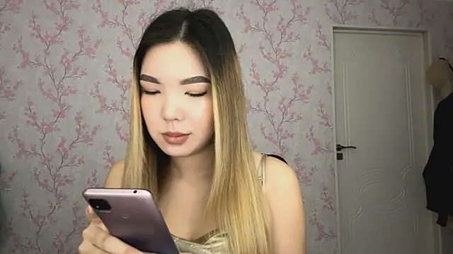 Elina Mottel online show from 02-23-26, 07:17