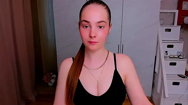 Maddy Wood  online show from 04-27-26, 10:13