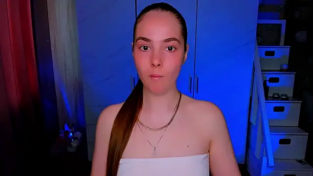 Snapshot of Maddy_Wood_ chatting on 05-03-26, 10:54 Maddy Wood online show from 05-03-26, 10:54