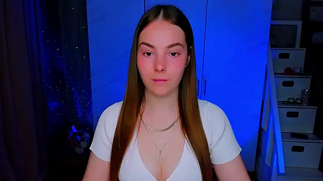 Snapshot of Maddy_Wood_ chatting on 05-14-26, 01:07 Maddy Wood online show from 05-14-26, 01:07