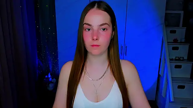 Snapshot of Maddy_Wood_ chatting on 05-20-26, 05:08 Maddy Wood online show from 05-20-26, 05:08