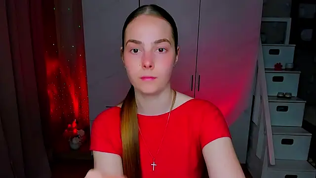 Snapshot of Maddy_Wood_ chatting on 05-24-26, 04:23 Maddy Wood online show from 05-24-26, 04:23