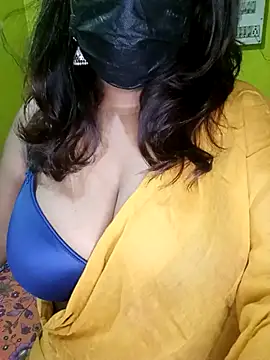 Snapshot of NISHHAA chatting on 04-08-26, 07:47 NISHHAA online show from 04-08-26, 07:47