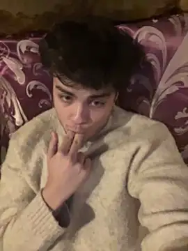 Snapshot of nightshiftt09 chatting on 02-22-26, 04:38 nightshiftt09 online show from 02-22-26, 04:38