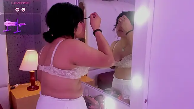 Snapshot of VinkSmokee chatting on 03-13-26, 12:34 VinkSmokee online show from 03-13-26, 12:34