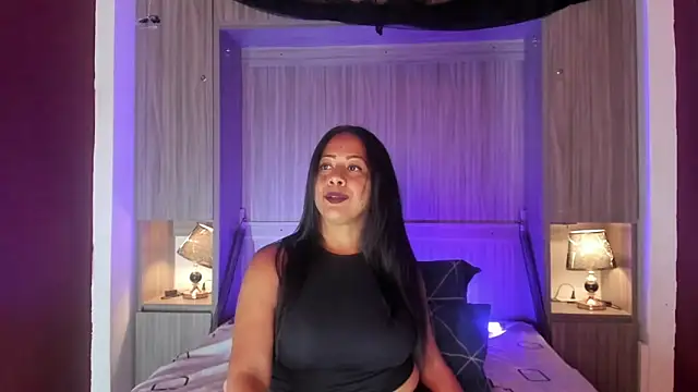 Snapshot of AllieBennet chatting on 03-16-26, 07:40 AllieBennet online show from 03-16-26, 07:40