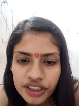 Snapshot of Colleage-girl chatting on 03-19-26, 06:50 Colleage-girl online show from 03-19-26, 06:50