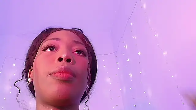 Lunaruiz online show from 02-23-26, 09:12