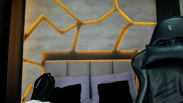 SilkNyx online show from 02-24-26, 01:31