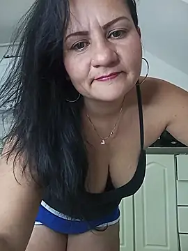 Snapshot of Mishell_Perez chatting on 03-08-26, 06:55 Mishell Perez online show from 03-08-26, 06:55