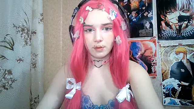 Snapshot of MilaTyan chatting on 03-09-26, 05:28 MilaTyan online show from 03-09-26, 05:28