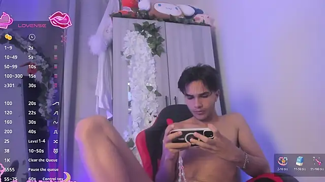 Snapshot of attlas_1 chatting on 03-09-26, 12:42 attlas 1 online show from 03-09-26, 12:42