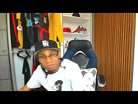 Snapshot of yandi_hot chatting on 02-16-26, 06:15 yandi hot online show from 02-16-26, 06:15