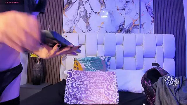 alisstarr online show from 04-24-26, 11:34