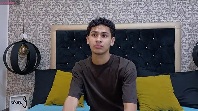 Snapshot of Dark_Sultan chatting on 03-06-26, 07:54 Dark Sultan online show from 03-06-26, 07:54