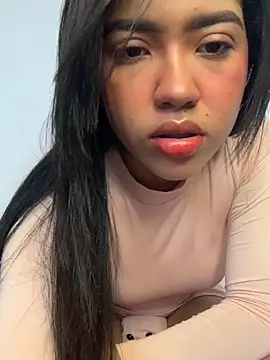 Lily em online show from 06-08-26, 06:41