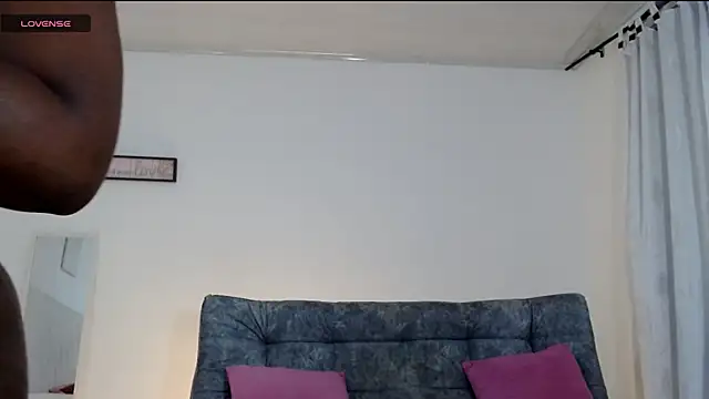 samantha arias online show from 03-07-26, 01:41