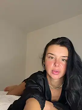 Snapshot of Amberbanxx chatting on 02-23-26, 09:01 Amberbanxx online show from 02-23-26, 09:01