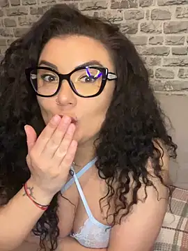 EvaPatricia online show from 03-13-26, 08:04