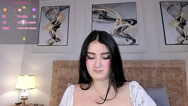 Snapshot of zoe_moon__ chatting on 05-07-26, 11:15 zoe moon online show from 05-07-26, 11:15