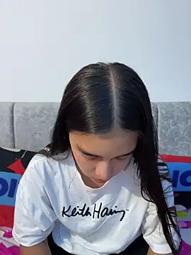 I Samanthaa online show from 04-28-26, 03:00