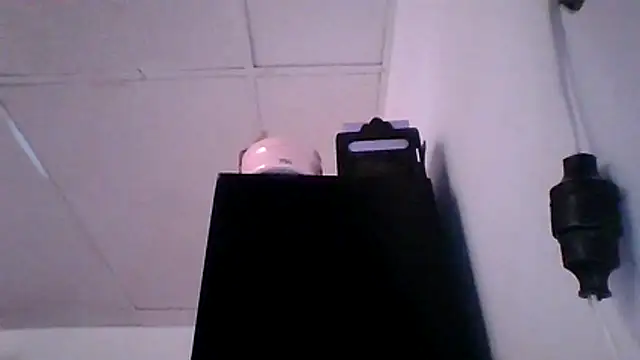 pocahontas hotty online show from 04-01-26, 06:05