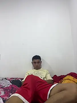 Snapshot of Thiago_ro chatting on 03-15-26, 10:16 Thiago ro online show from 03-15-26, 10:16