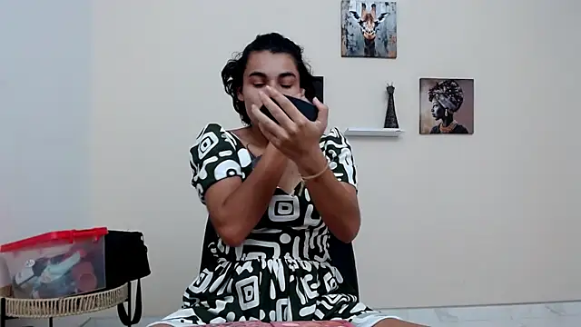 skinnysexy18 online show from 04-26-26, 02:09