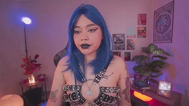 violette clerk1  online show from 02-25-26, 06:50