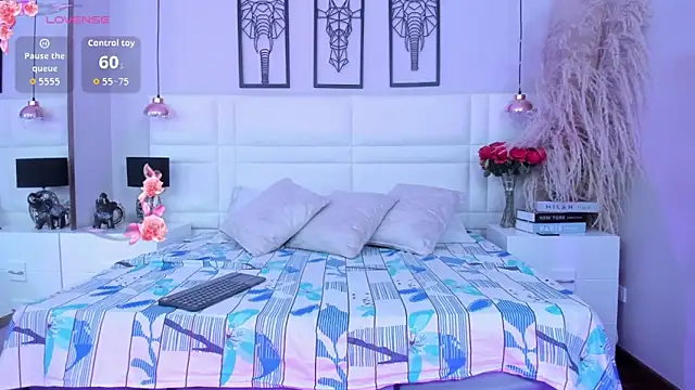 Mia Bailey  online show from 02-25-26, 03:16