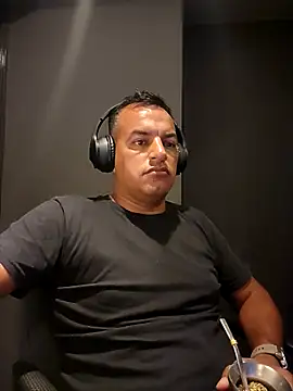 Valenthe26 online show from 03-03-26, 12:39