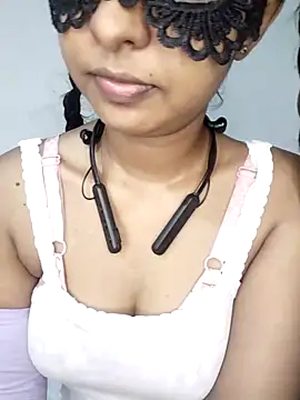 ASHANYA JAYASOORIYA online show from 05-13-26, 05:05