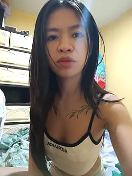 Luna Moonfang online show from 03-10-26, 12:32