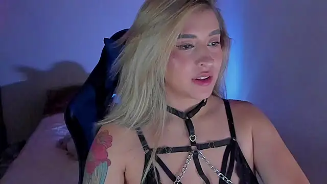 saradiazxxx online show from 04-13-26, 08:31