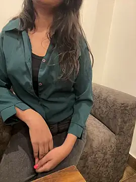 Taniyasingh69 online show from 04-12-26, 09:58