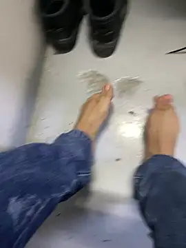 Snapshot of Elmanc chatting on 03-05-26, 04:36 Elmanc online show from 03-05-26, 04:36