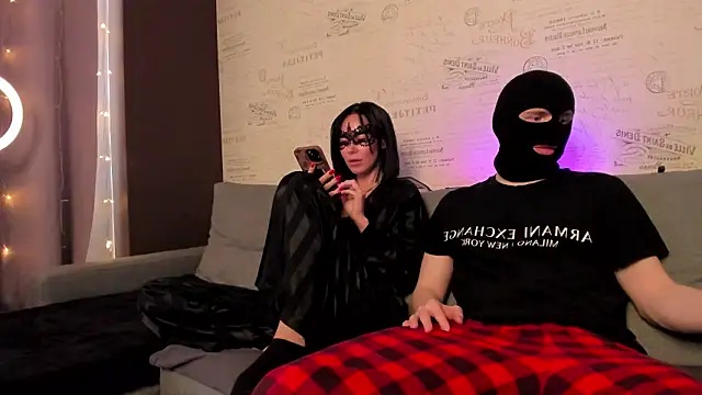 weloves33x online show from 03-12-26, 07:58