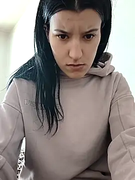 Snapshot of pussi12 chatting on 02-19-26, 01:51 pussi12 online show from 02-19-26, 01:51