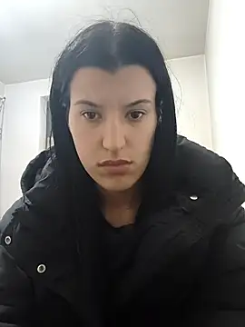 Snapshot of pussi12 chatting on 03-19-26, 04:00 pussi12 online show from 03-19-26, 04:00